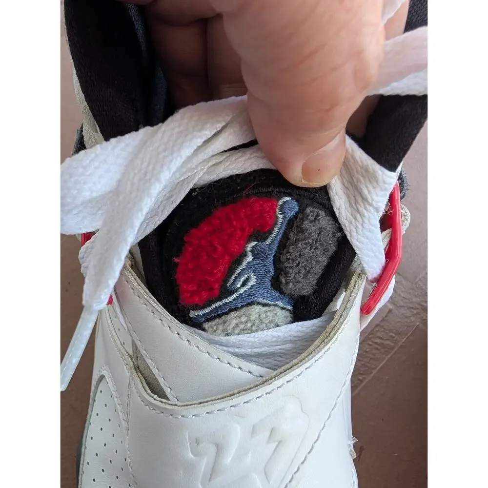 RARE🔥 Nike Air Jordan 8 Retro Bugs Bunny White Black Red Sz 9.5 2013 305381-103